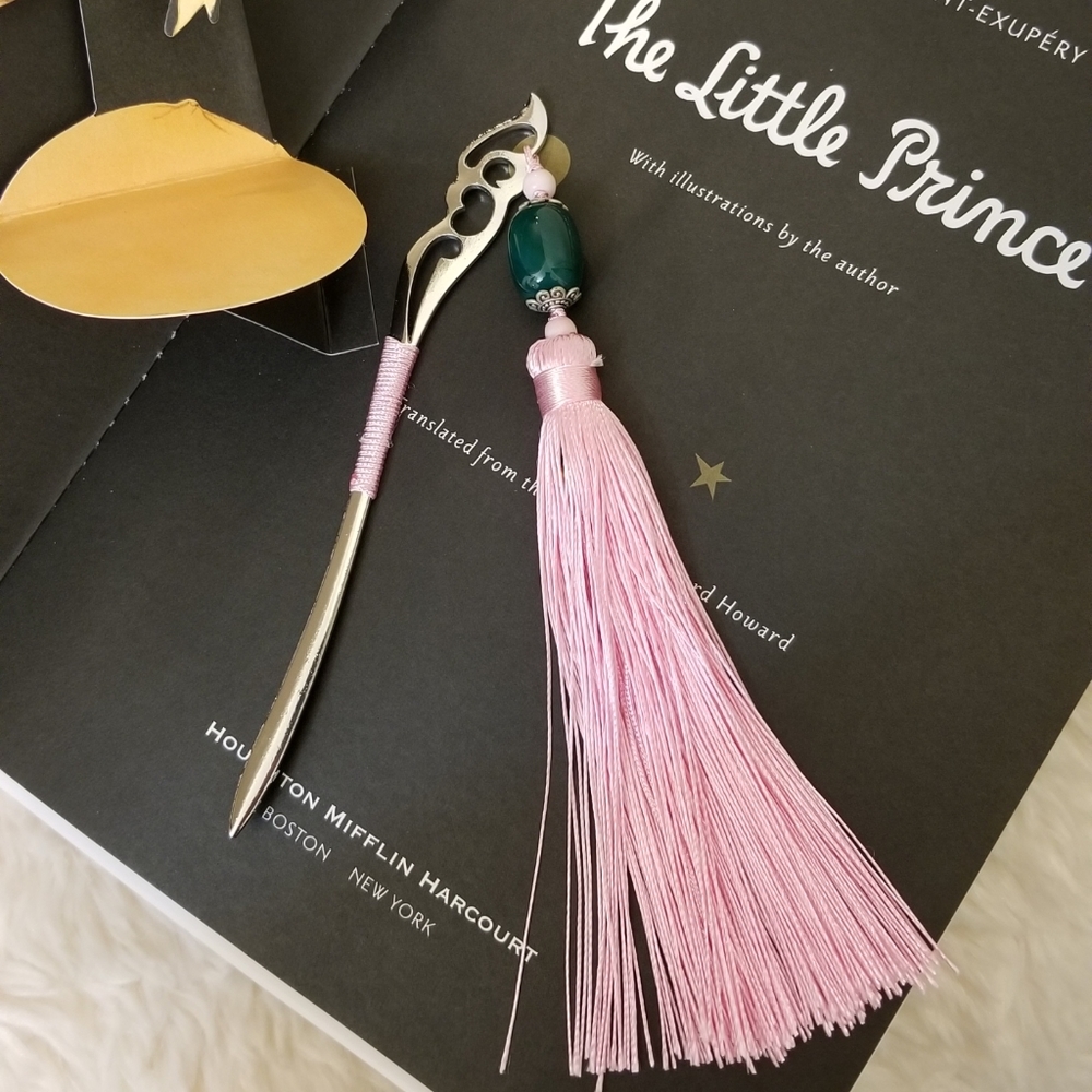 Vintage Style Bookmark - Picture 2 of 7